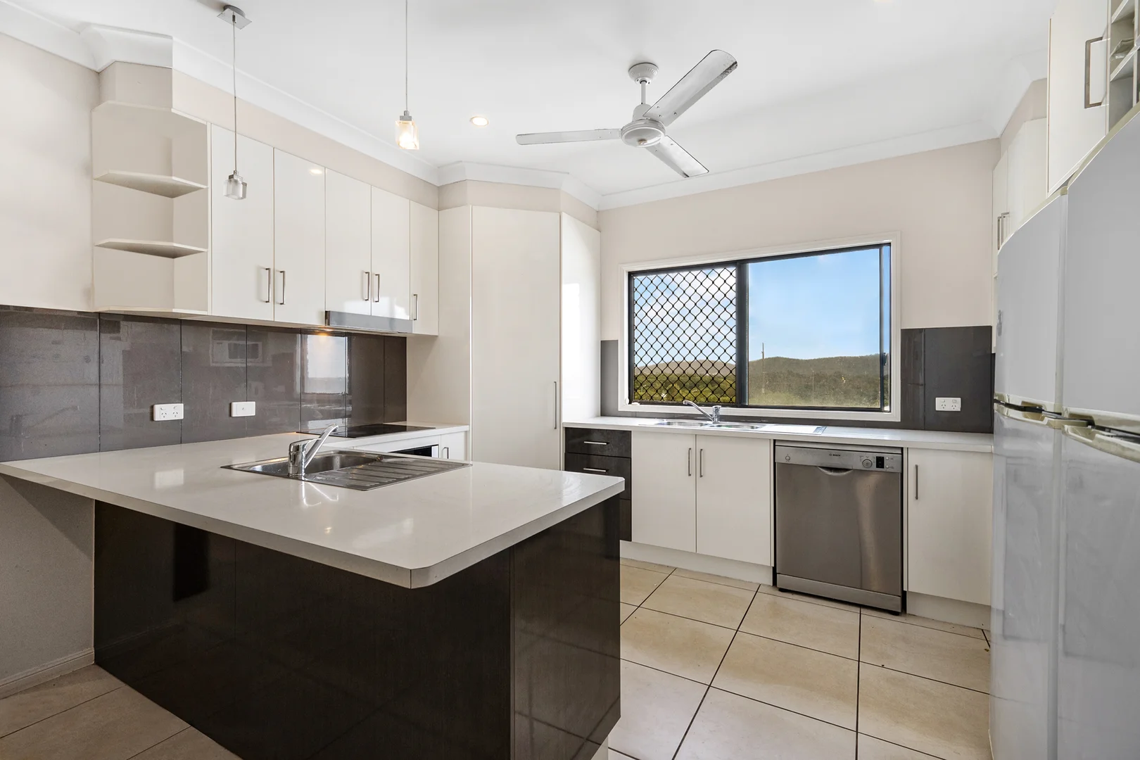 Additional image 2 of 12 Moondani Close, Douglas QLD 4814