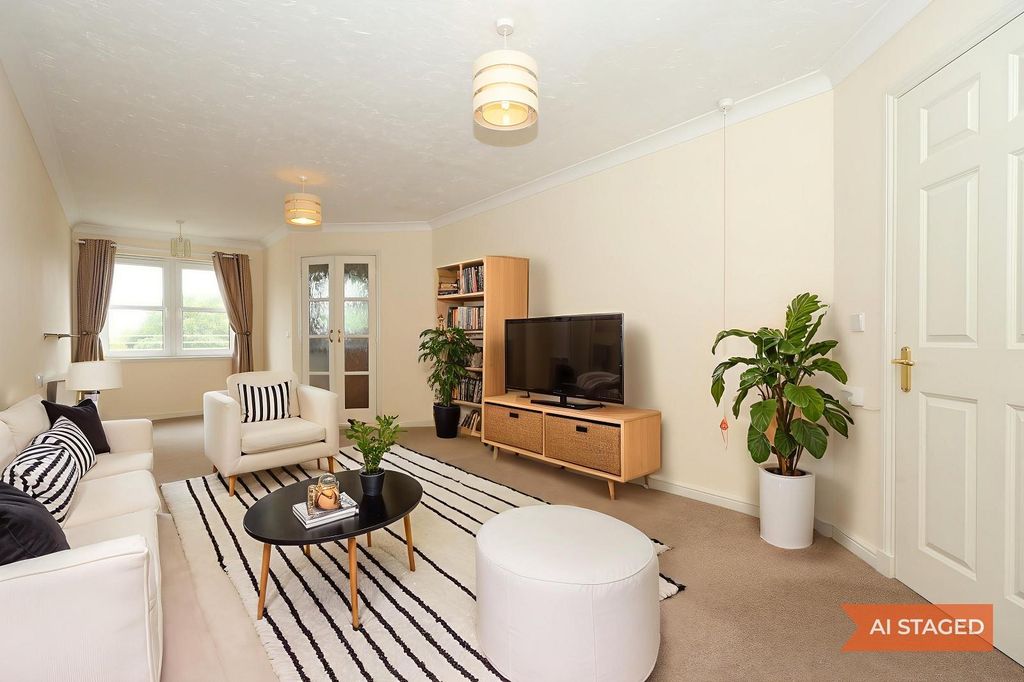 1 bed property for saleFlat 45 Clachnaharry Court, 11 Clachnaharry Road, Inverness. IV3