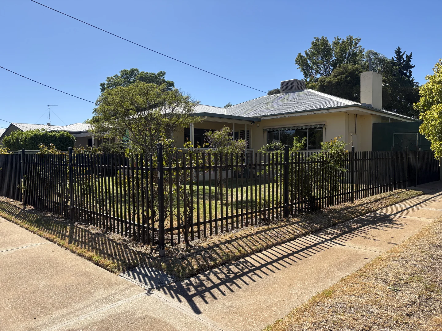 32 McKendrick Ave, Mildura VIC 3500 photo 2
