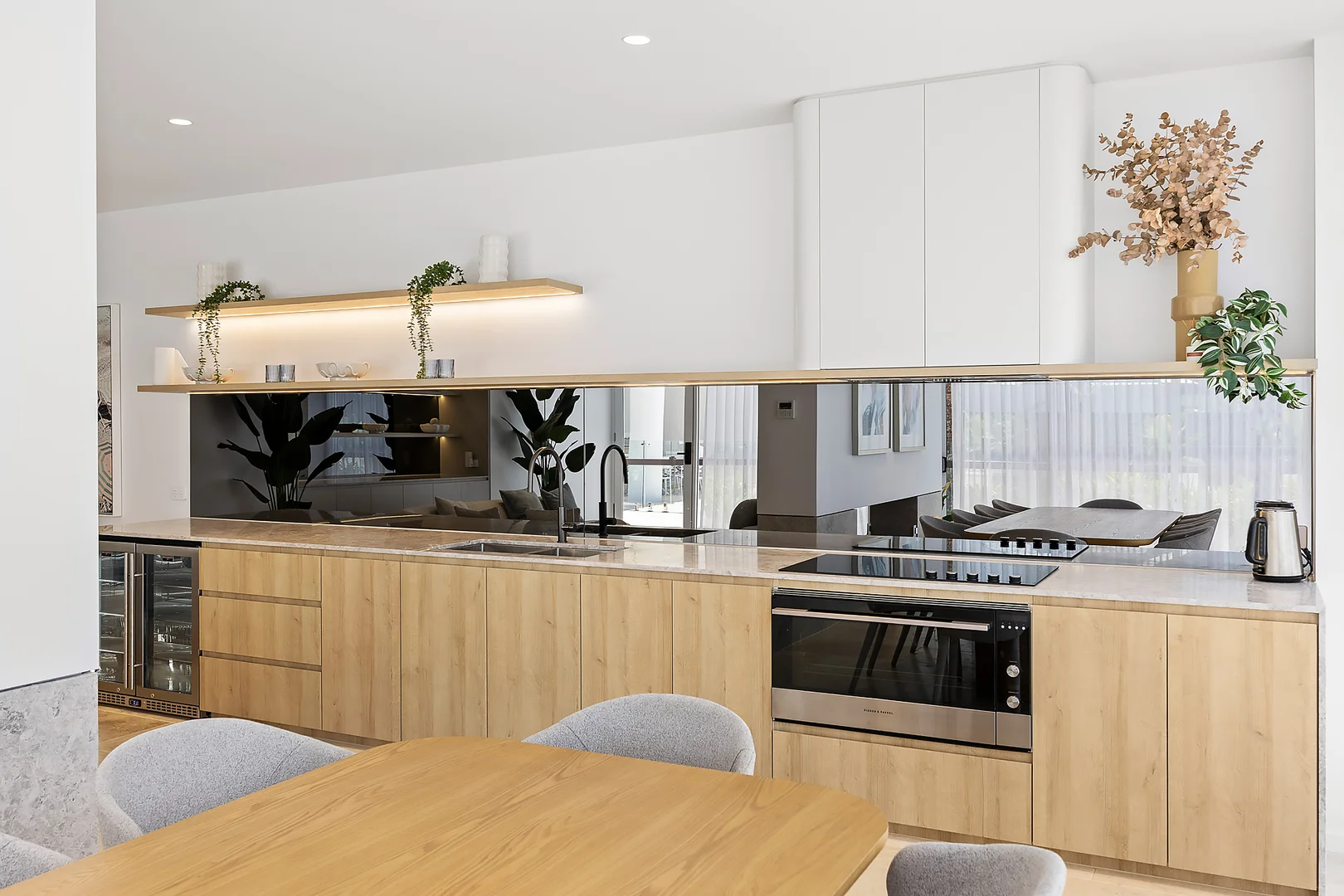 Additional image 30 of 12/81 Salerno Street, Isle Of Capri QLD 4217
