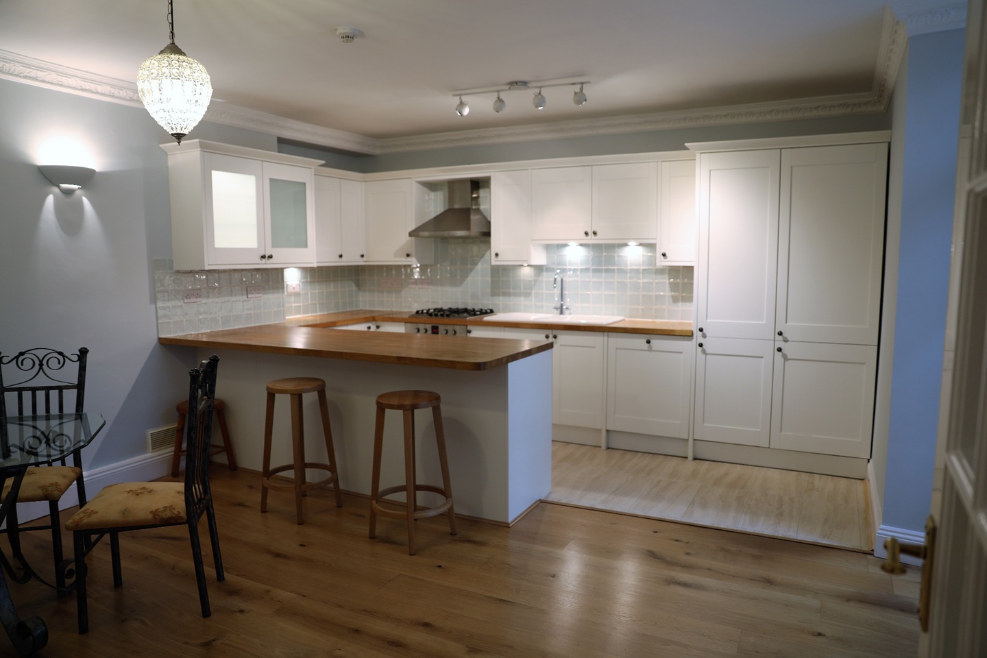 2 Bed Flat, Clifton Park, BS8, N1 7GU photo 3