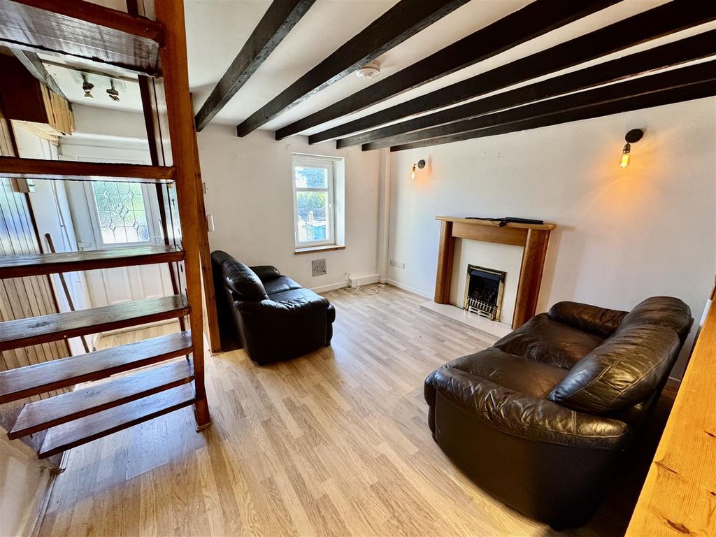 Additional image 2 of 2 bed terraced house to rentAbererch Road, Pwllheli LL53