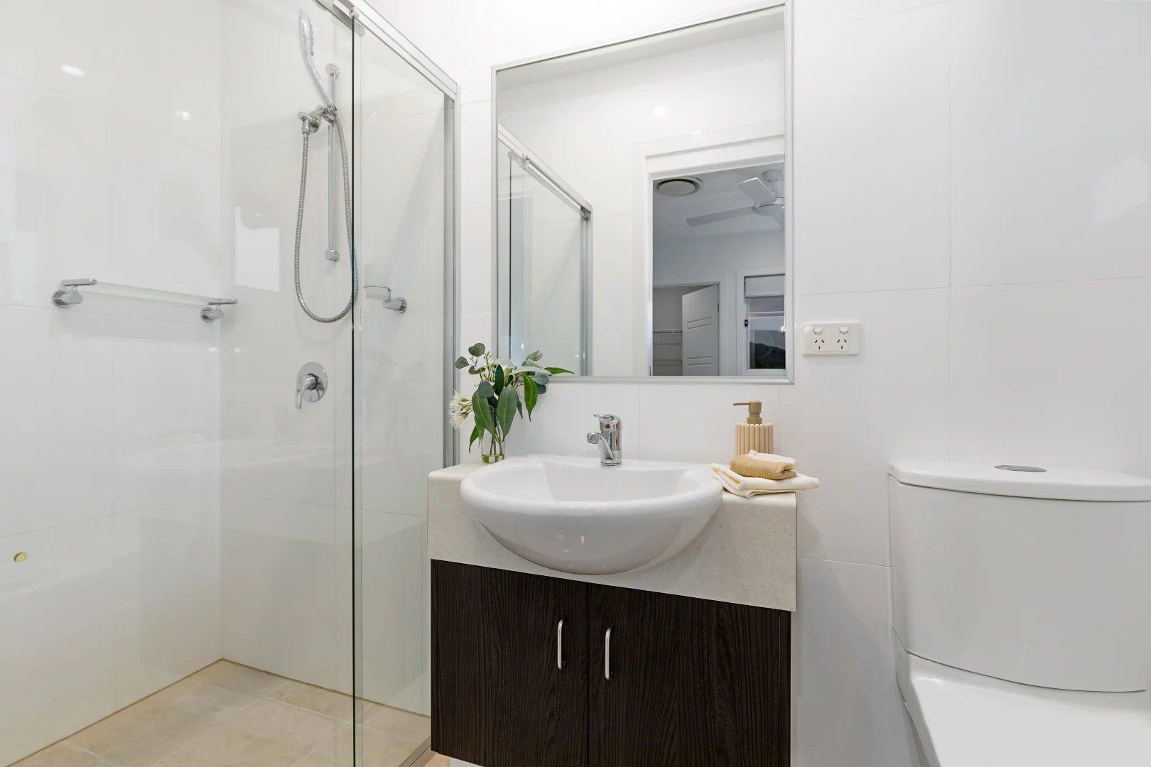 Additional image 9 of 49 Ferrymans Court, Helensvale QLD 4212