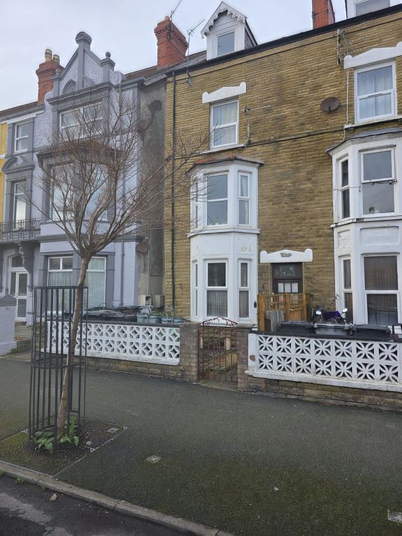1 bed flat to rentLloyd Street, Llandudno LL30