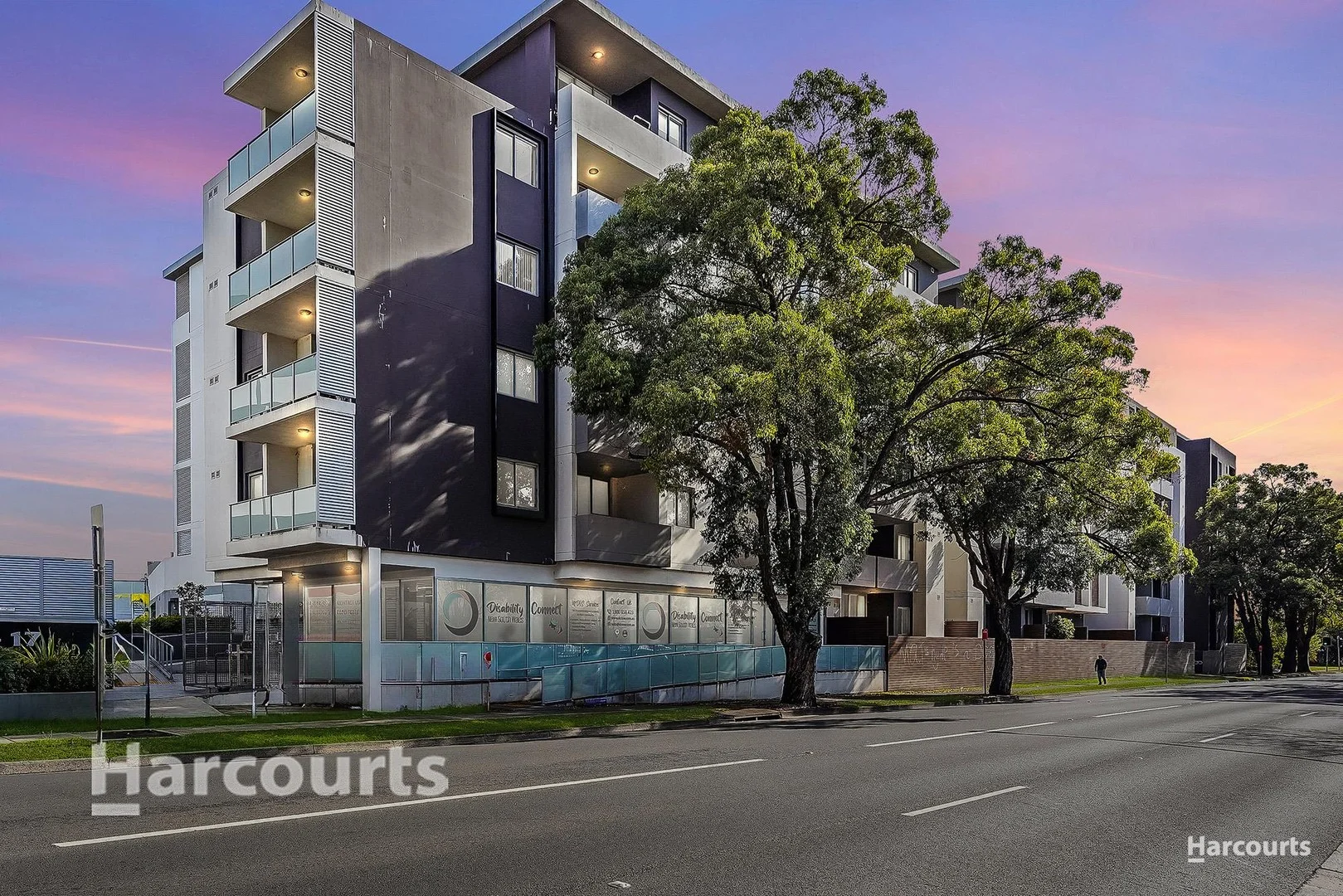 109B/3-17 Queen Street, Campbelltown NSW 2560