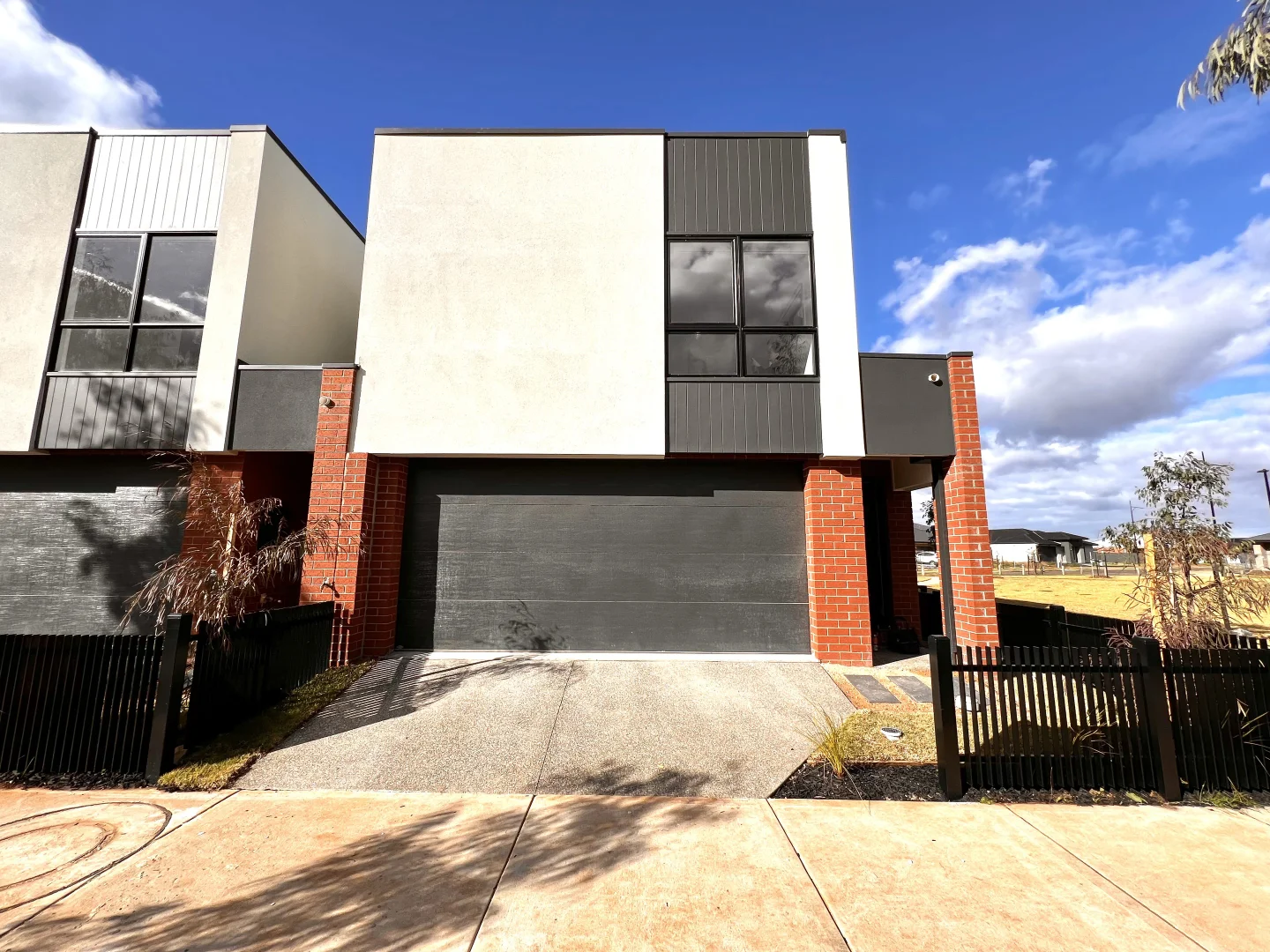 Additional image 3 of 1 Lodge Walk, Strathtulloh VIC 3338