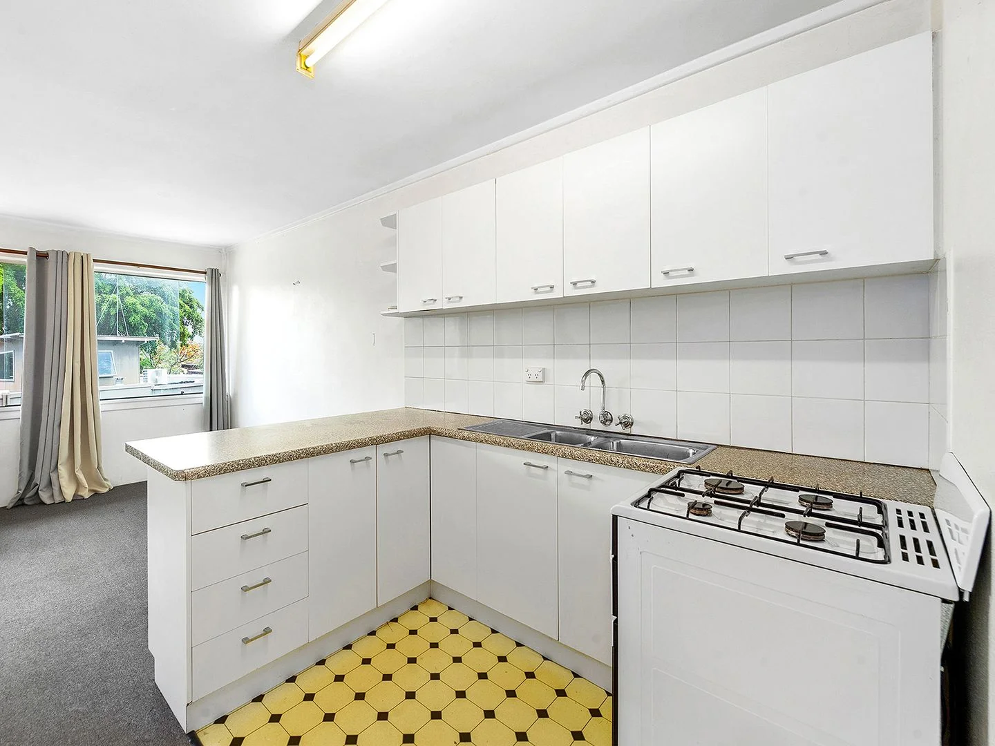 Additional image 3 of 5/87 Crescent Road, Hamilton QLD 4007