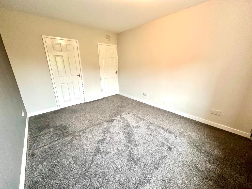 Additional image 10 of 3 bed flat to rentBankholm Place, Busby, Glasgow G76