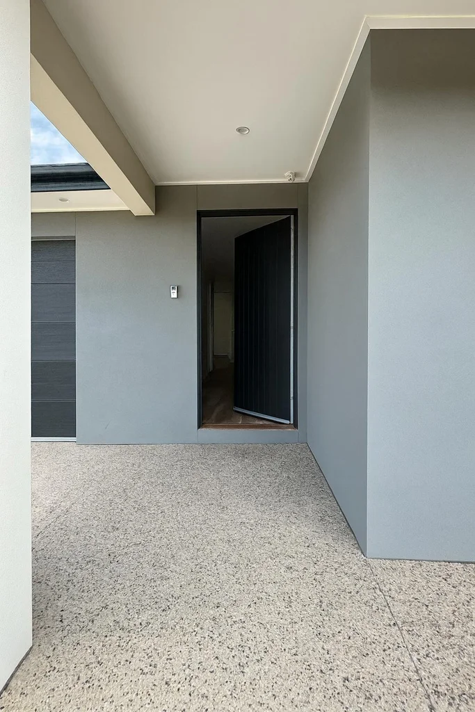 Additional image 2 of 42 FARM CRESCENT, Donnybrook VIC 3064
