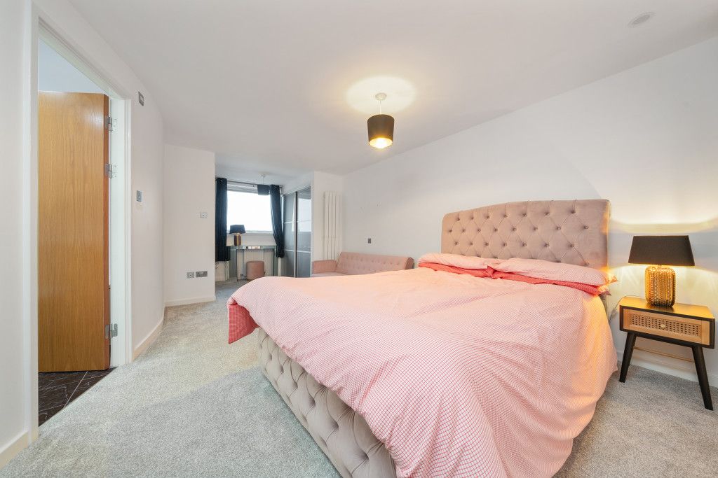 Additional image 24 of 3 bed penthouse to rentDunlop Street, City Centre G1