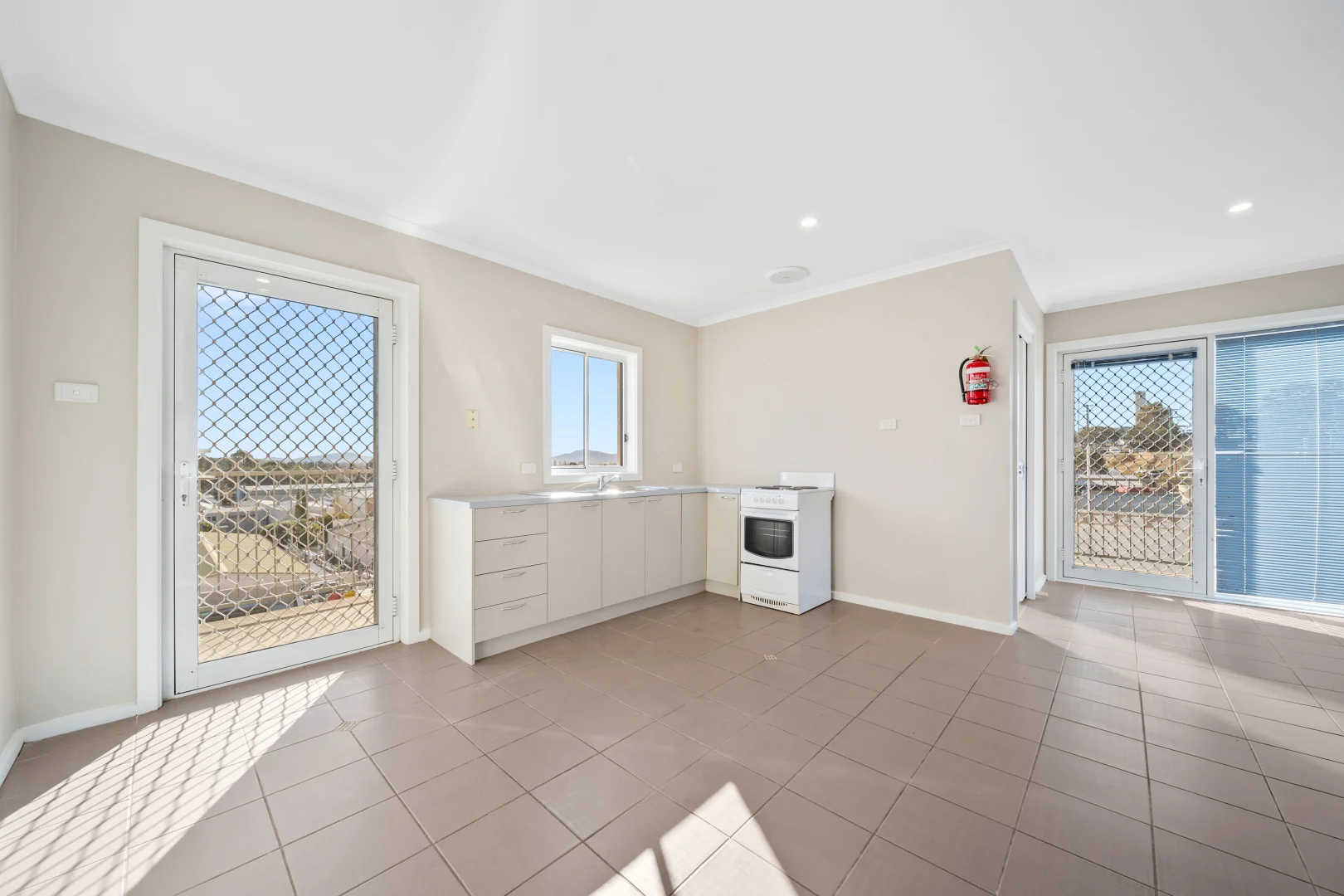 Additional image 5 of 3/10 Bayldon Road, Queanbeyan West NSW 2620