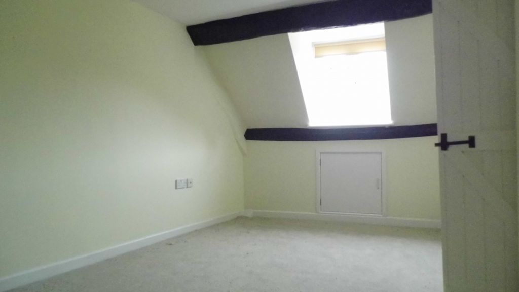 Additional image 9 of 3 bed flat to rentThe Square, Stow On The Wold, Cheltenham GL54
