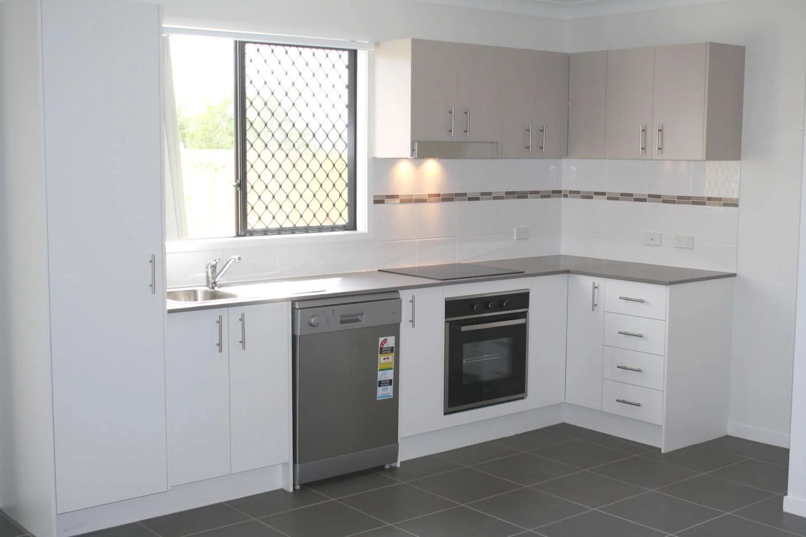 Additional image 4 of 2/9 Nike Street, Wulkuraka QLD 4305