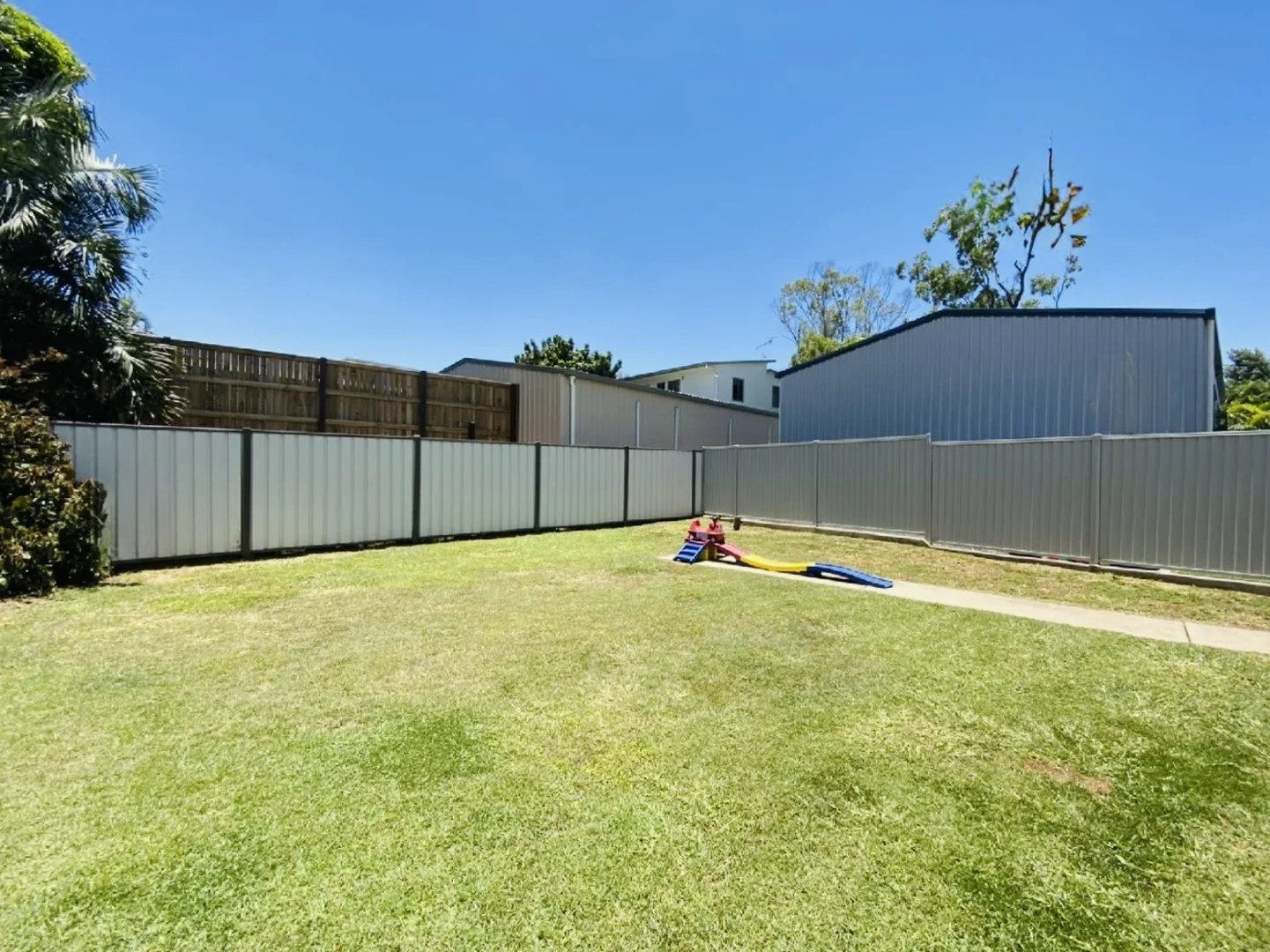 Additional image 2 of 26 GOOLAGONG Crescent, Moranbah QLD 4744
