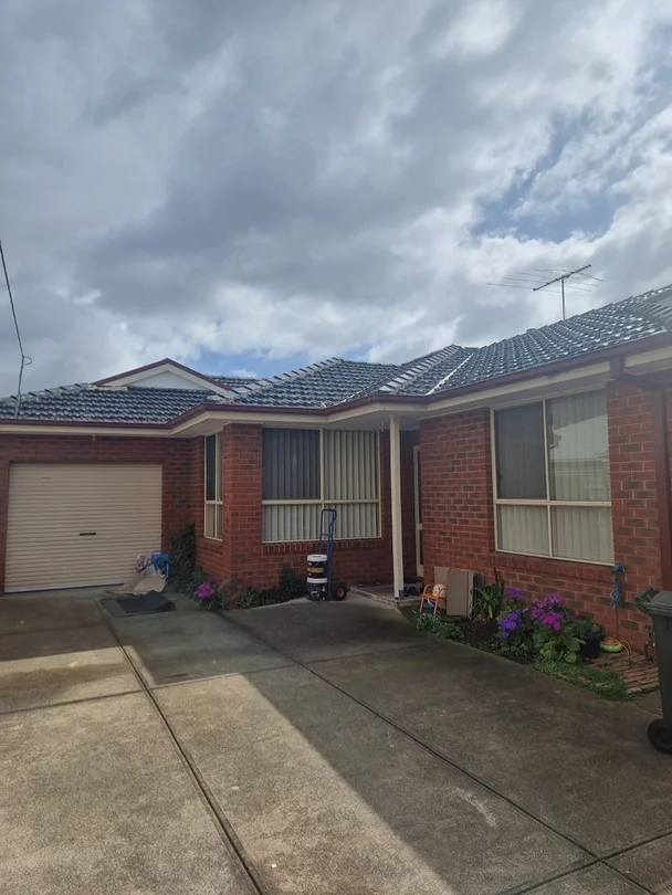 2/29 Vincent Avenue, St Albans VIC 3021