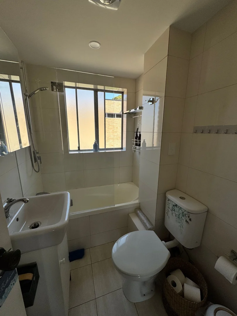 Additional image 7 of 6/25 Oliver St, Freshwater NSW 2096