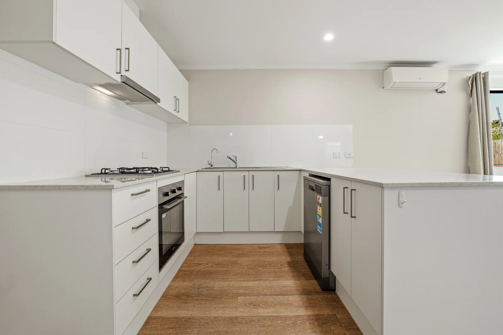Additional image 10 of 1/160 Elizabeth Road, Morphett Vale SA 5162