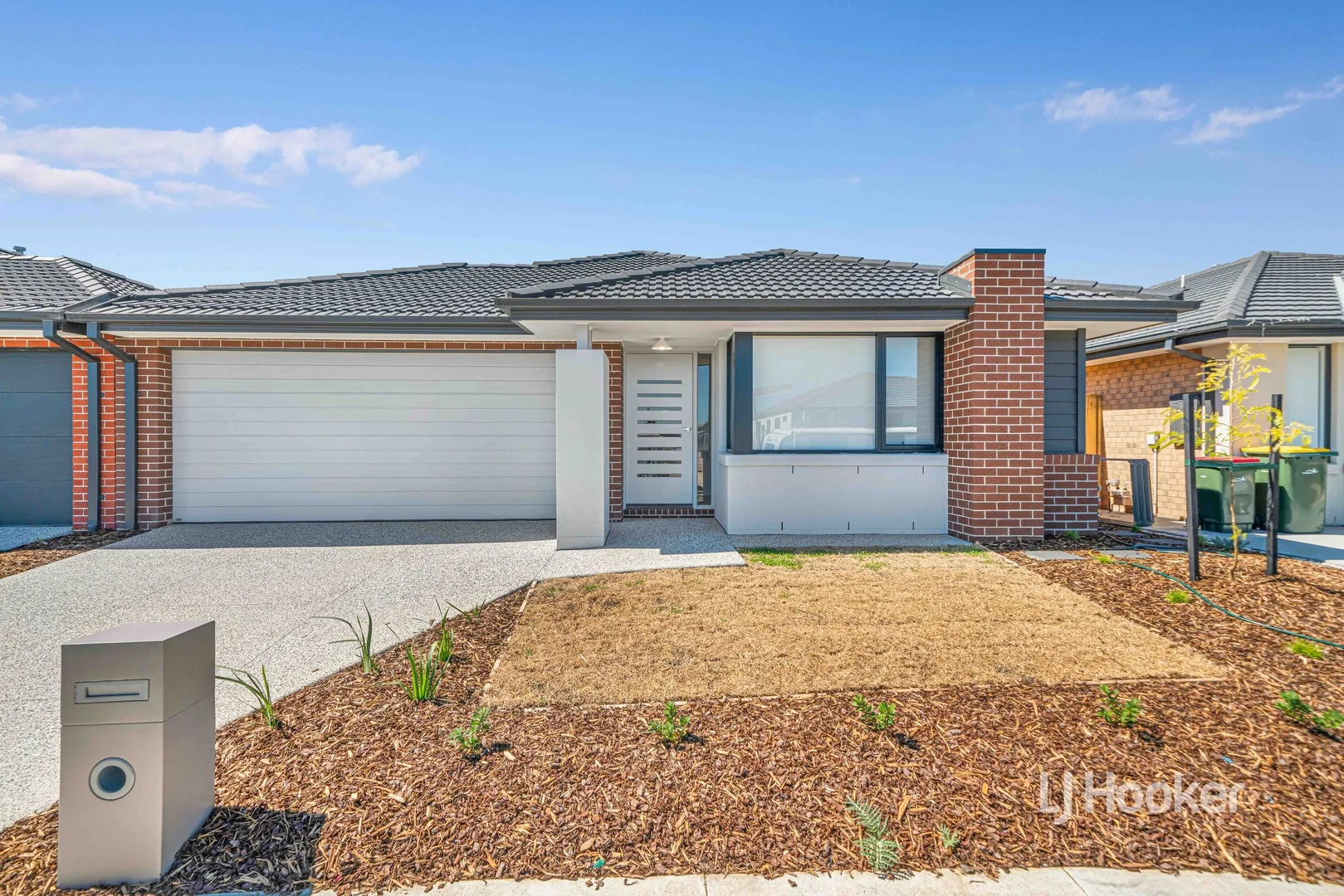 5 Earlville Street, Manor Lakes VIC 3024