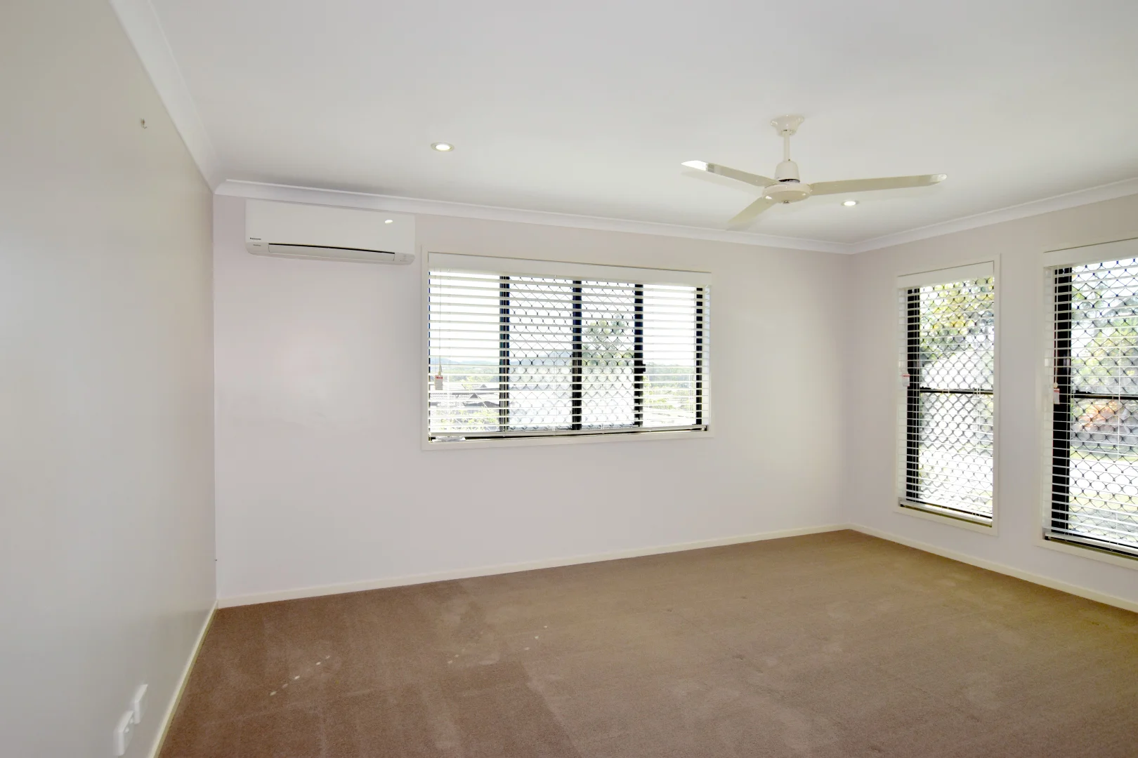 Additional image 6 of 16 Bottlebrush Drive, Kirkwood QLD 4680