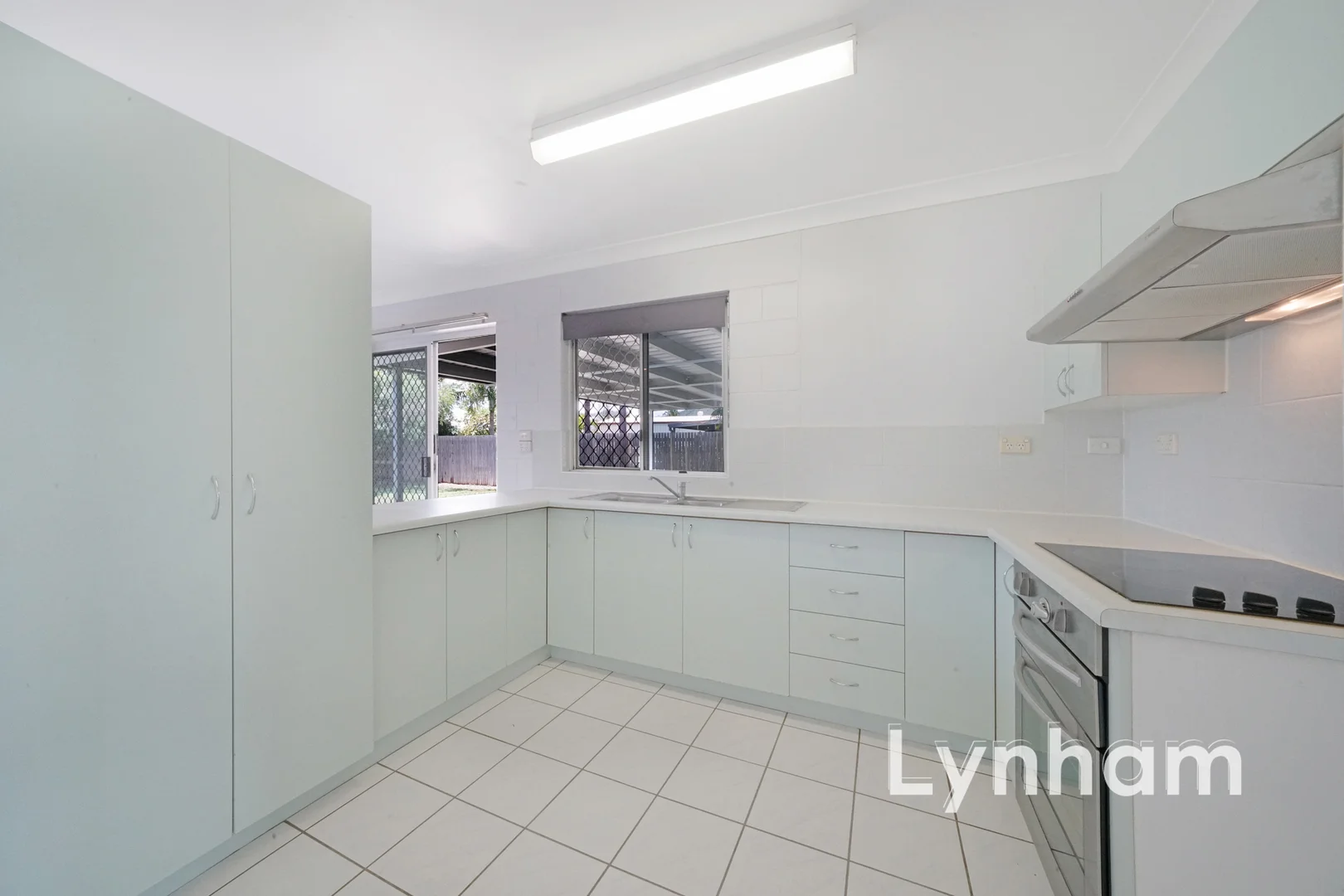 Additional image 3 of 27 Amber Avenue, Rasmussen QLD 4815