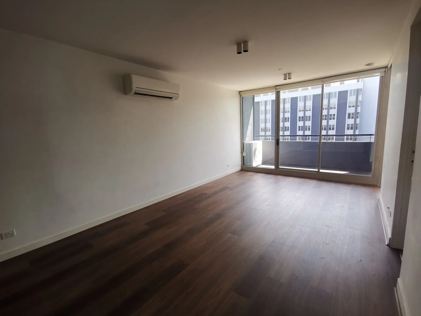 Additional image 8 of 912/74 Queens Rd, Melbourne VIC 3004