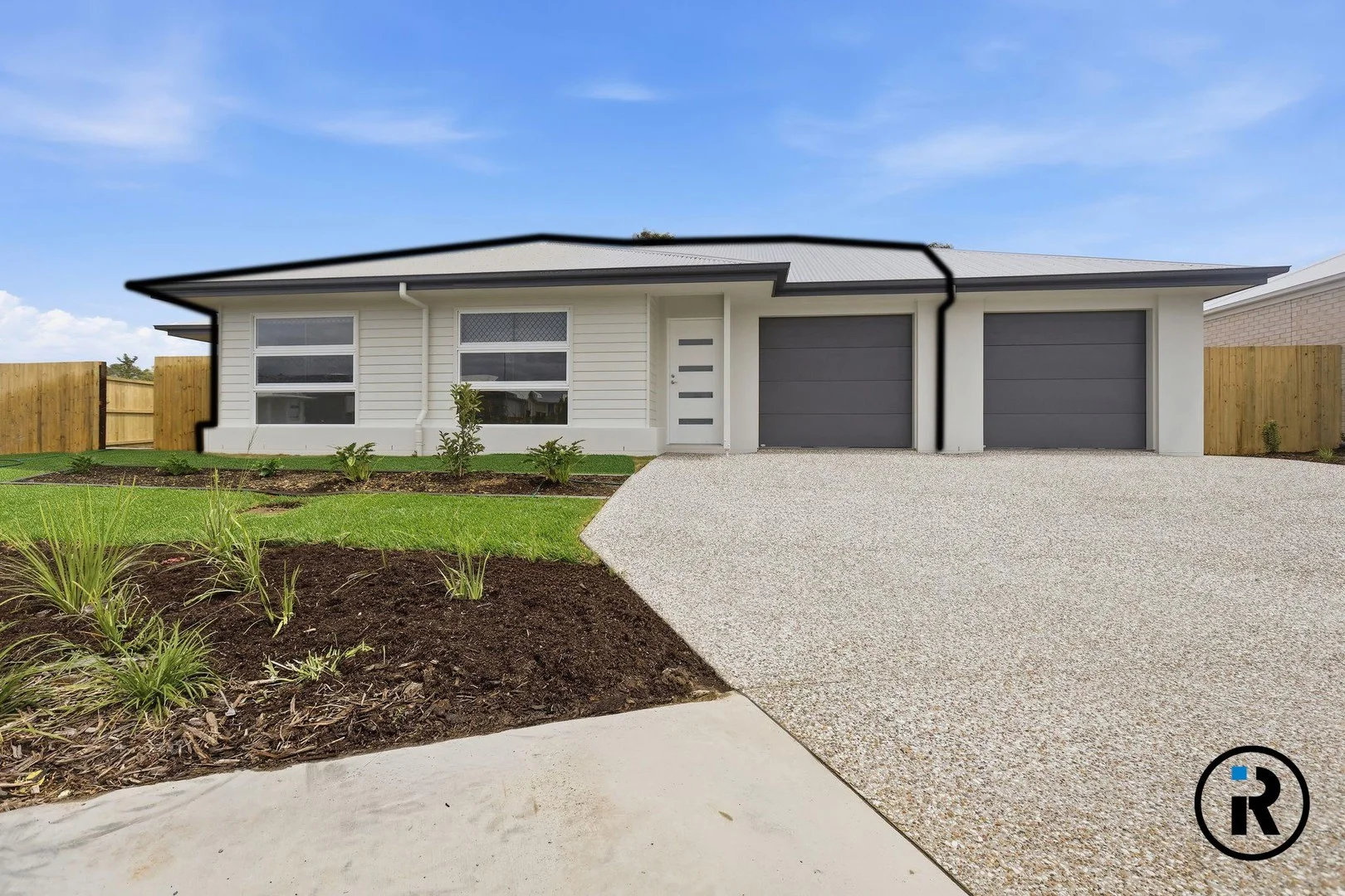 1/11 Grace Close, White Rock QLD 4306