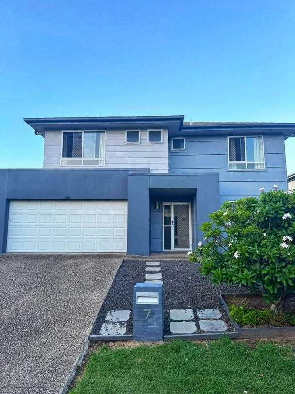 7 McNamara Pl, Redbank Plains QLD 4301