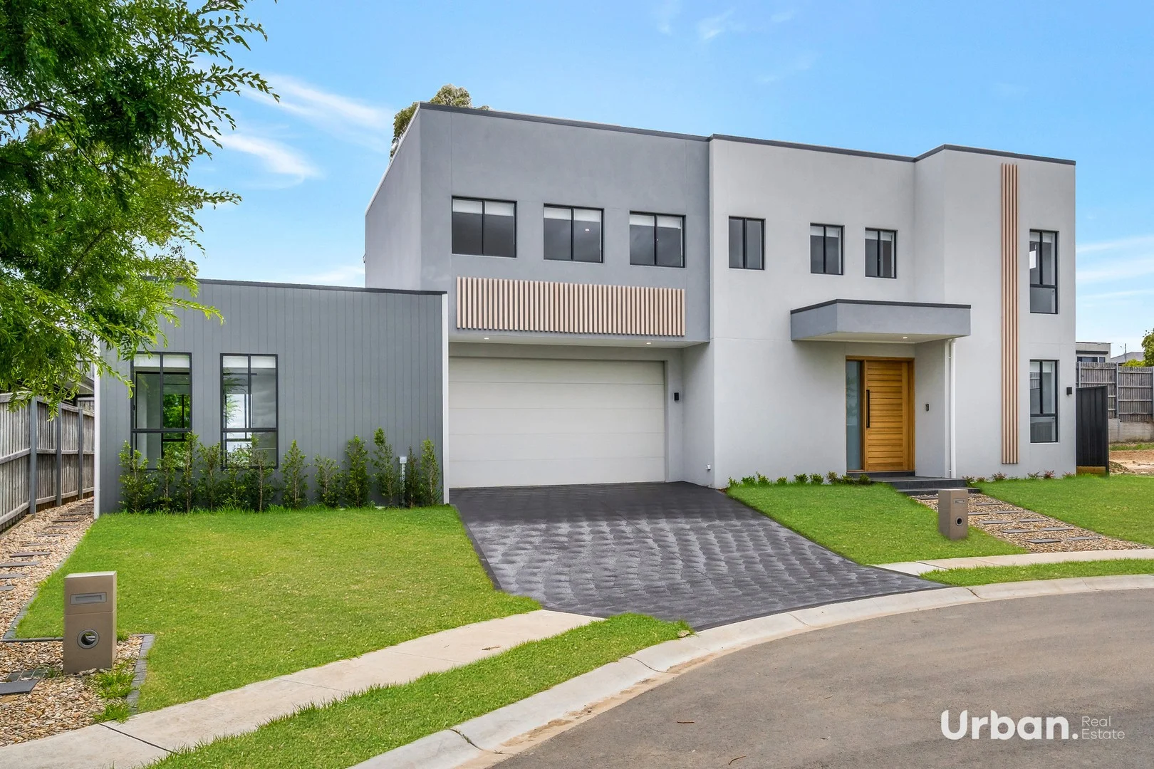 73 Bluebell Crescent, Spring Farm NSW 2570
