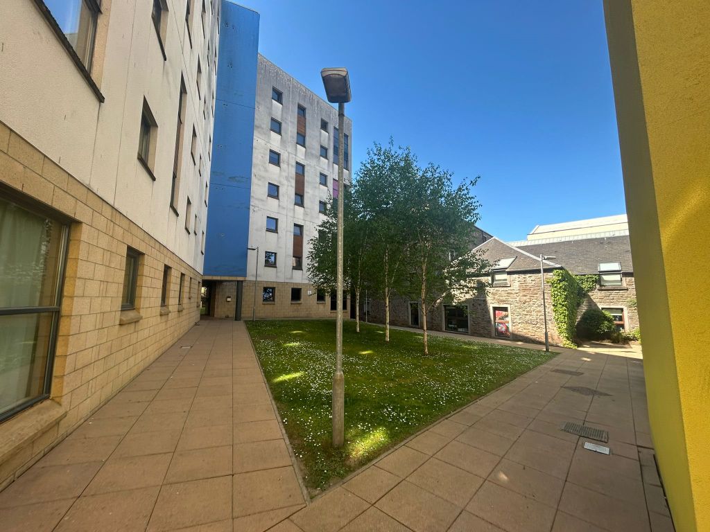 4 bed shared accommodation to rentBlinshall Street, Dundee DD1 photo 2