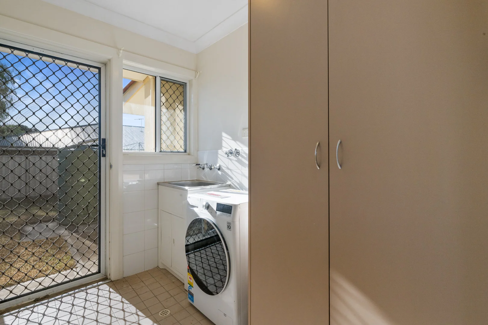Additional image 21 of 1 Edwards Street, Murray Bridge SA 5253