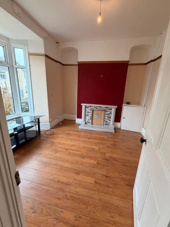 Additional image 2 of 2 bed terraced house to rentWern Road, Llanelli SA15