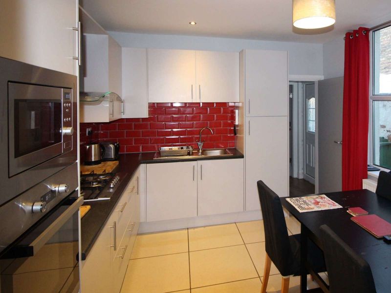 6 bed shared accommodation to rentNorth East Lincolnshire, UK DN35 photo 2