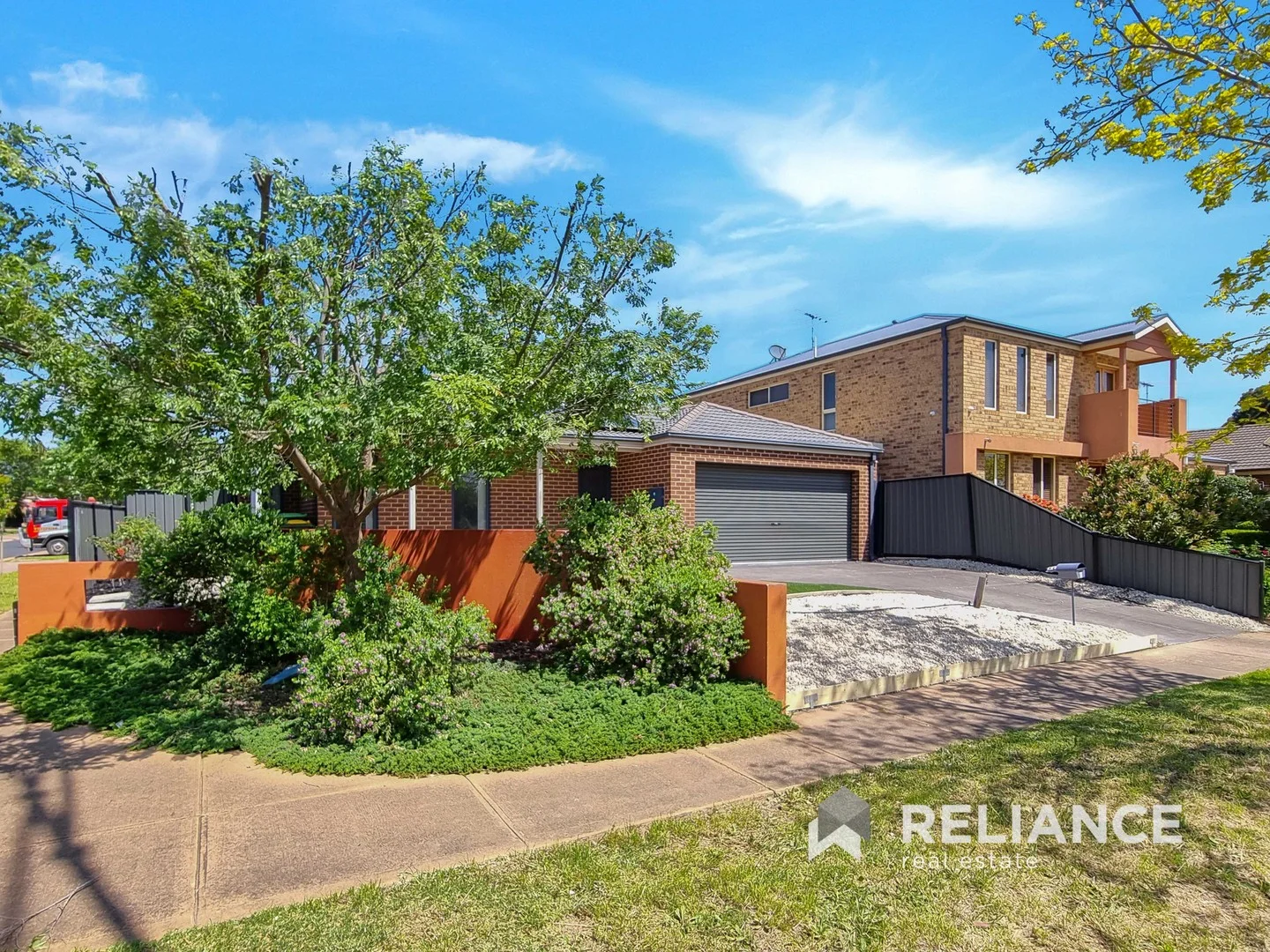 1 Bronhill Vista, Point Cook VIC 3030