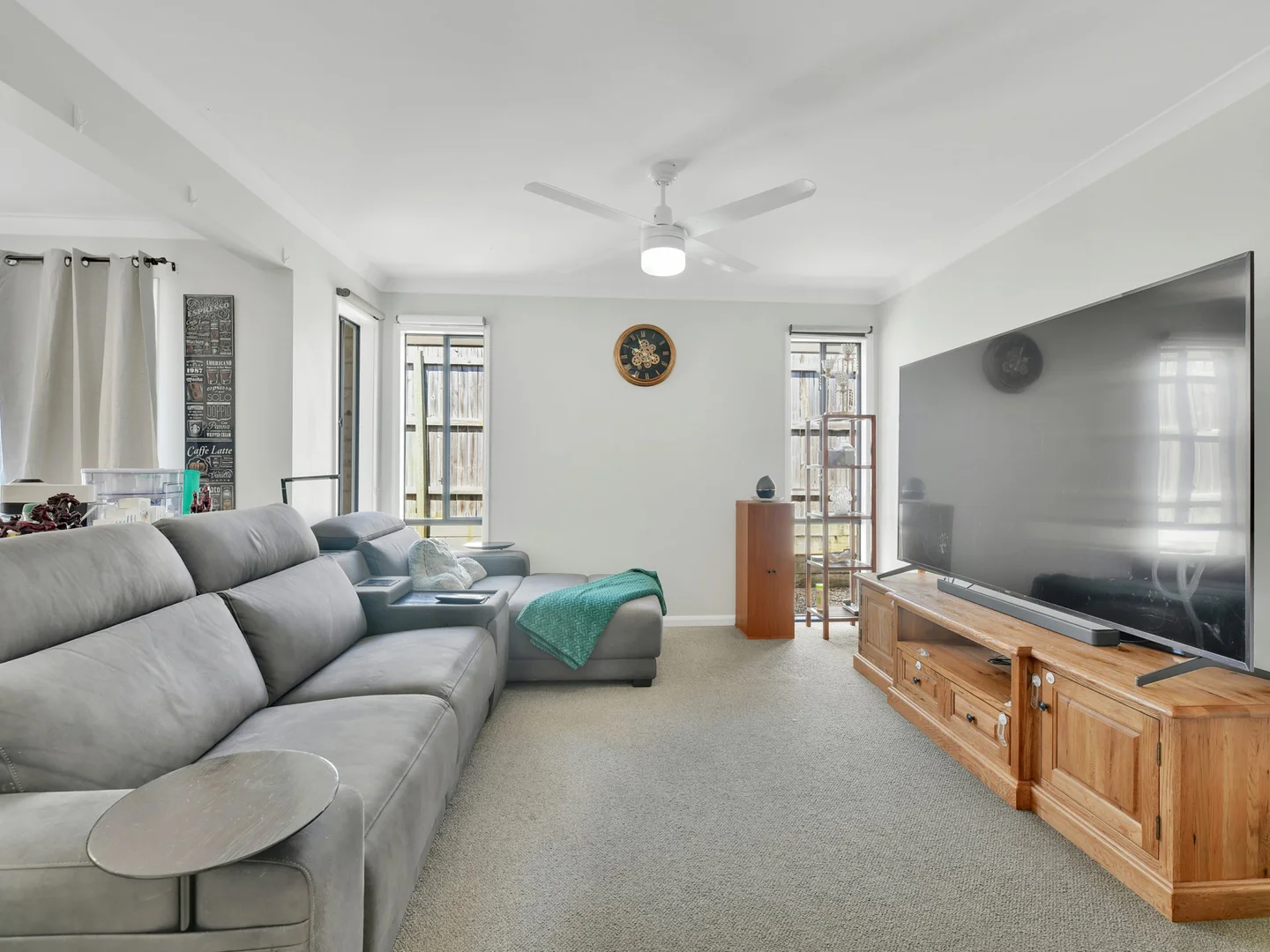 12 Trailblazer Drive, Flagstone QLD 4280 photo 3