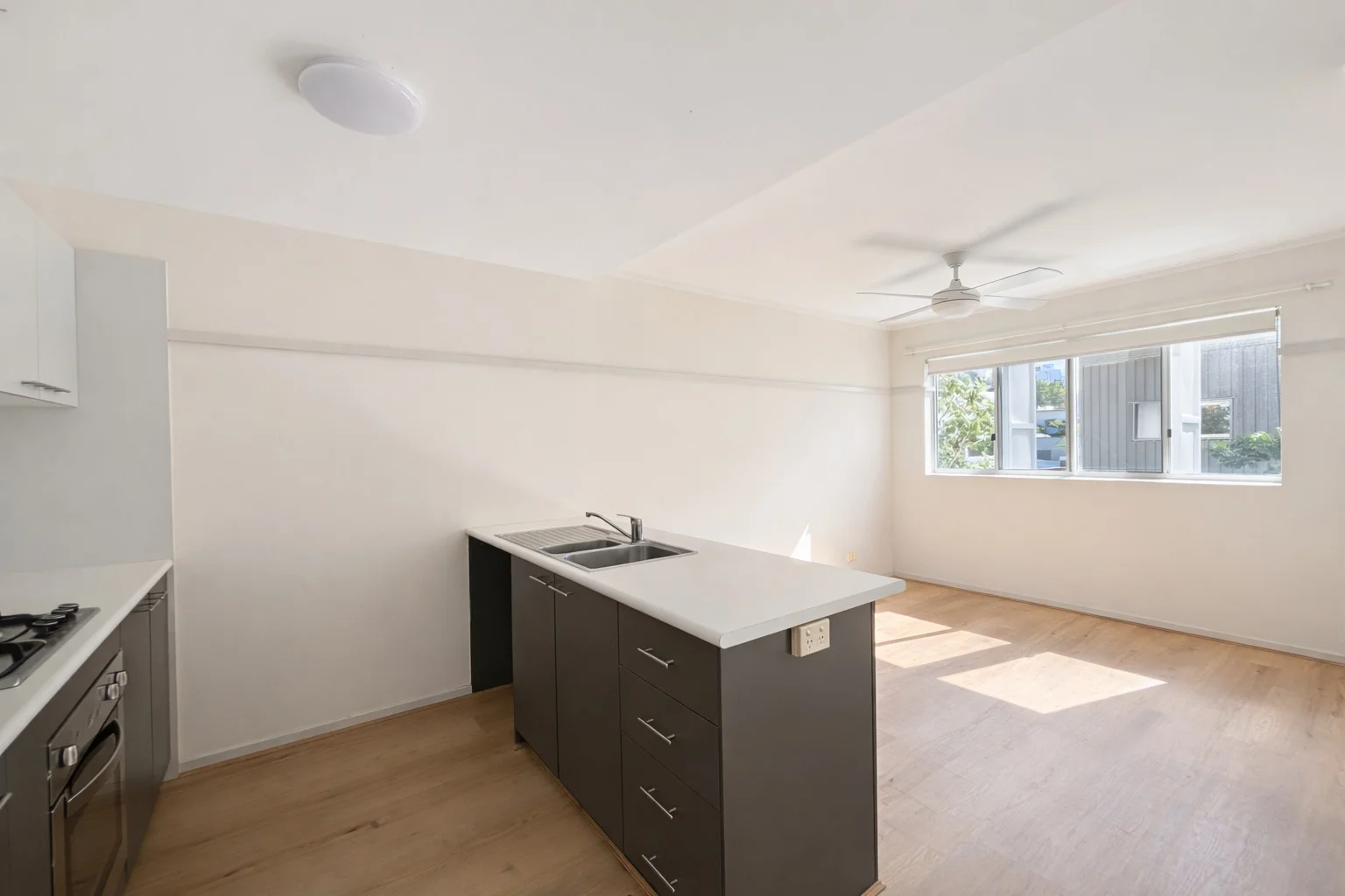 Additional image 2 of 206/19 Masters Street, Newstead QLD 4006