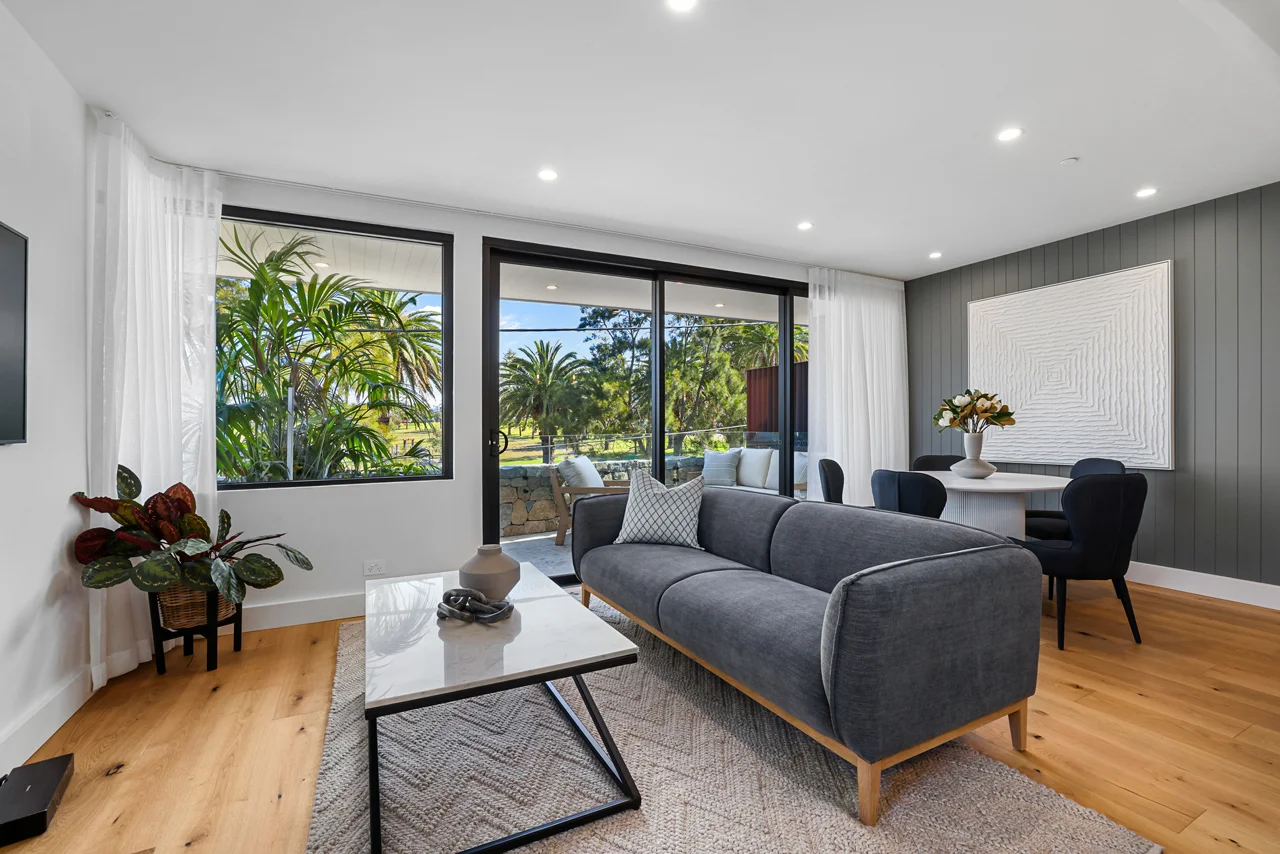 17 Anzac Avenue, Collaroy NSW 2097