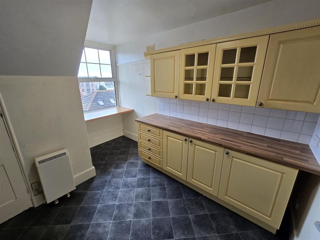 Additional image 4 of 2 bed flat to rentAldwick Road, Bognor Regis PO21