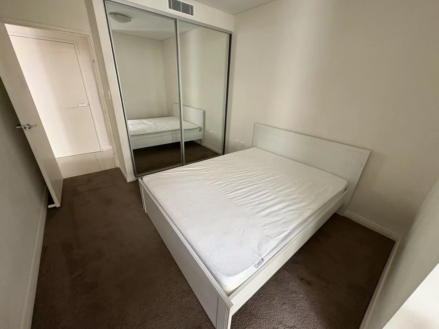 WeChat: KRL119 L2/ 2-4 Haran st, Mascot NSW 2020