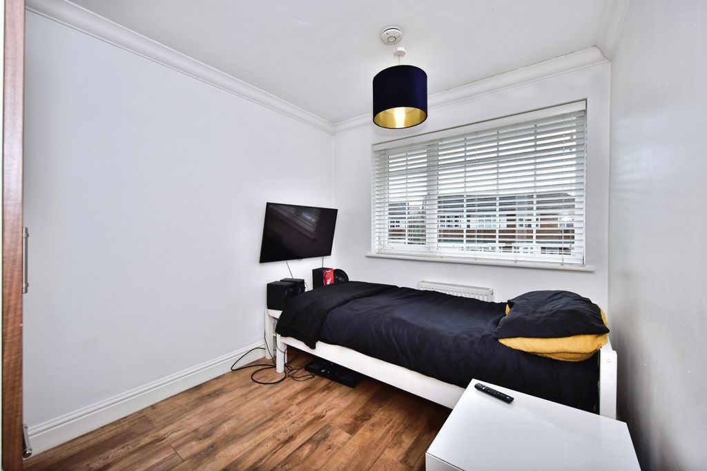 Additional image 15 of 3 bed semi-detached house for saleCherry Orchard, Ditton, Aylesford ME20
