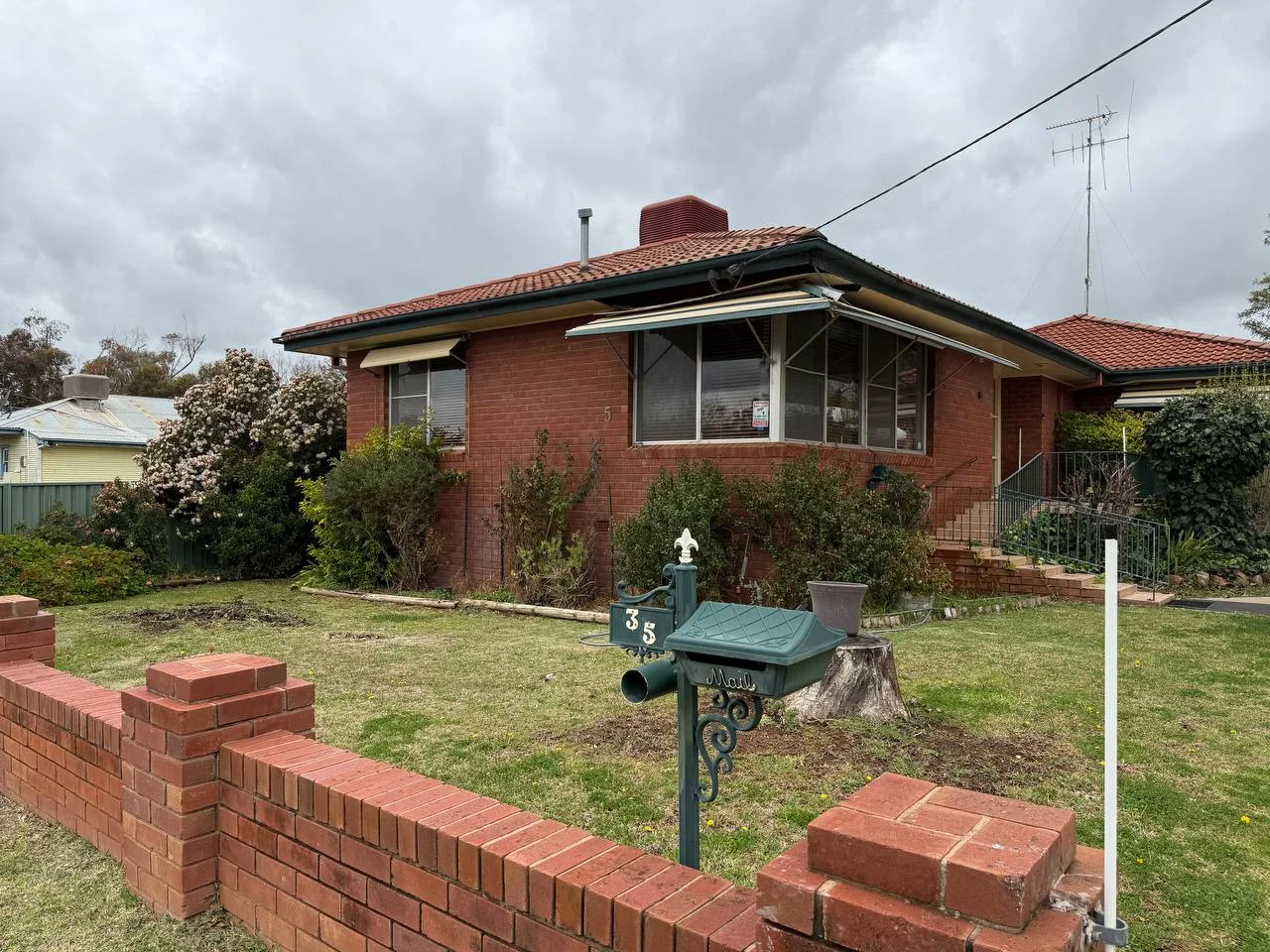 35 Oxford St, Forbes NSW 2871