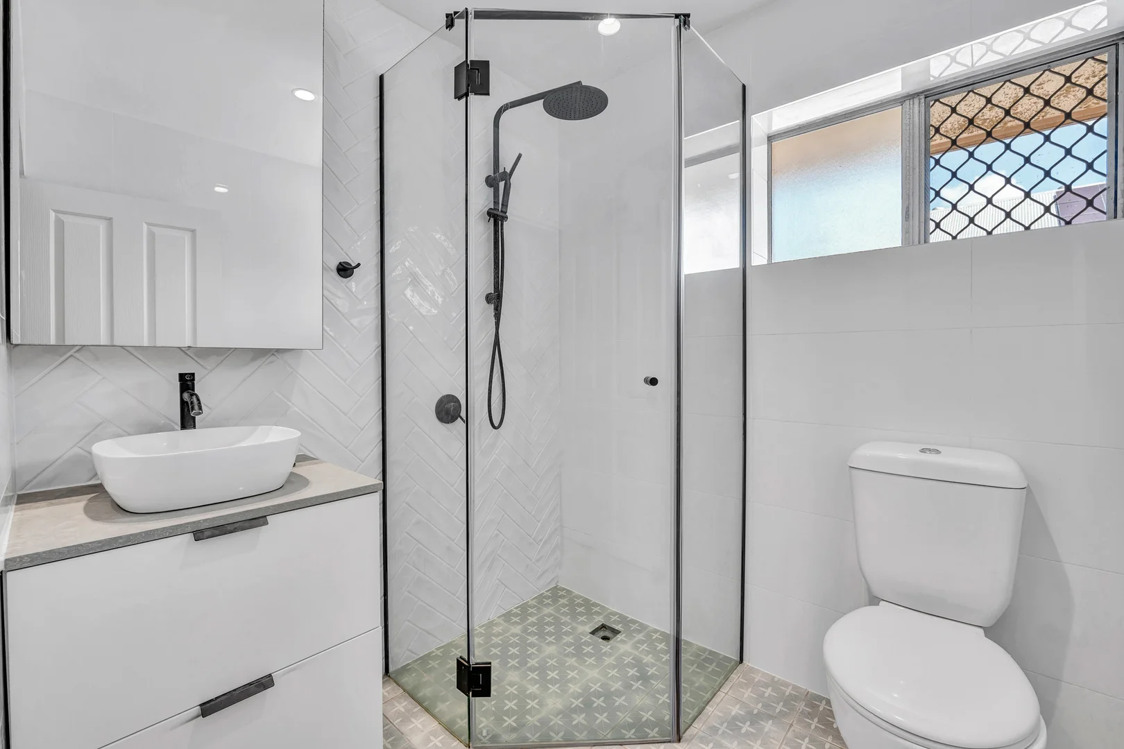 Additional image 10 of 4/853 Wynnum Road, Cannon Hill QLD 4170