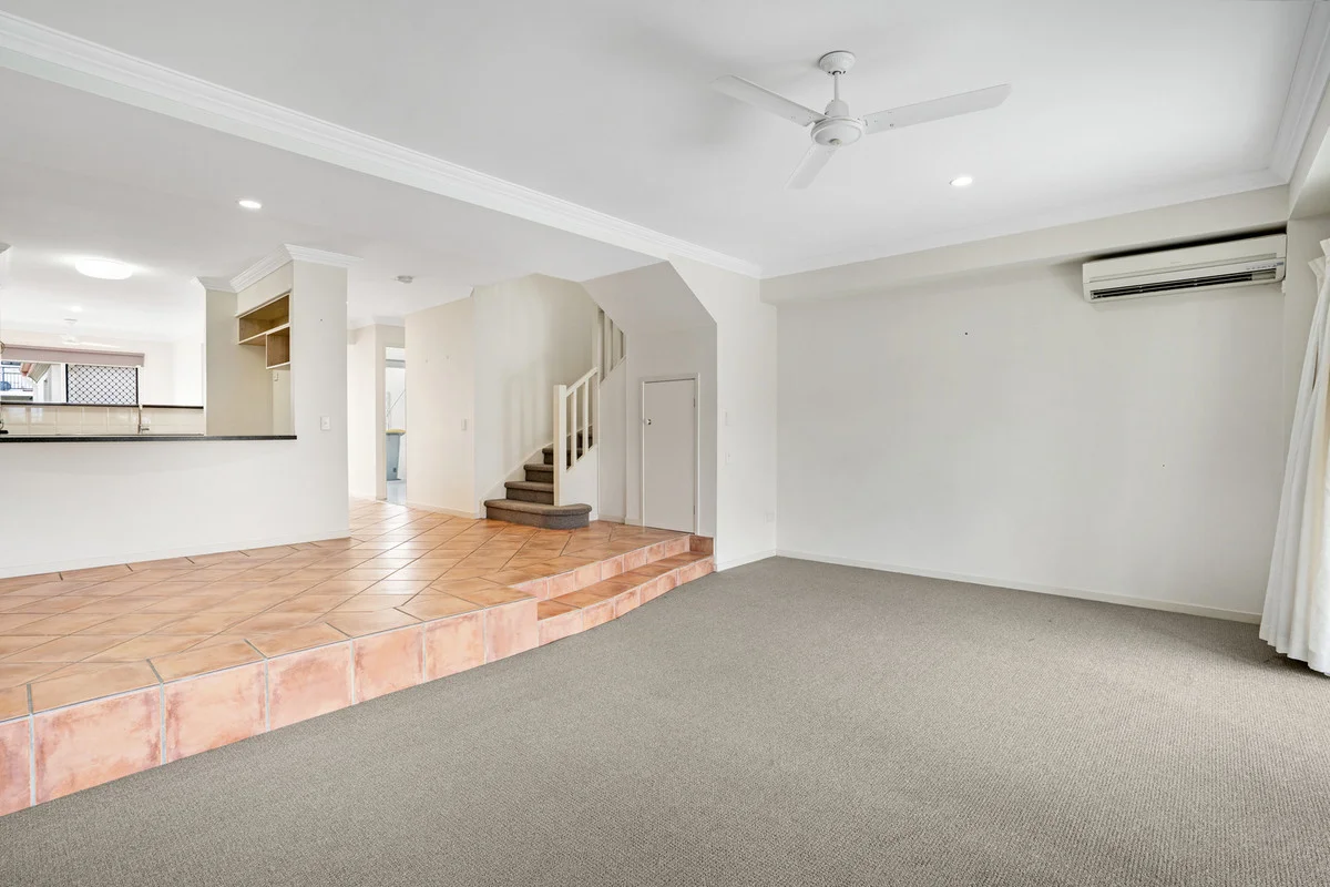 36/2 Bronberg Court, Southport QLD 4215