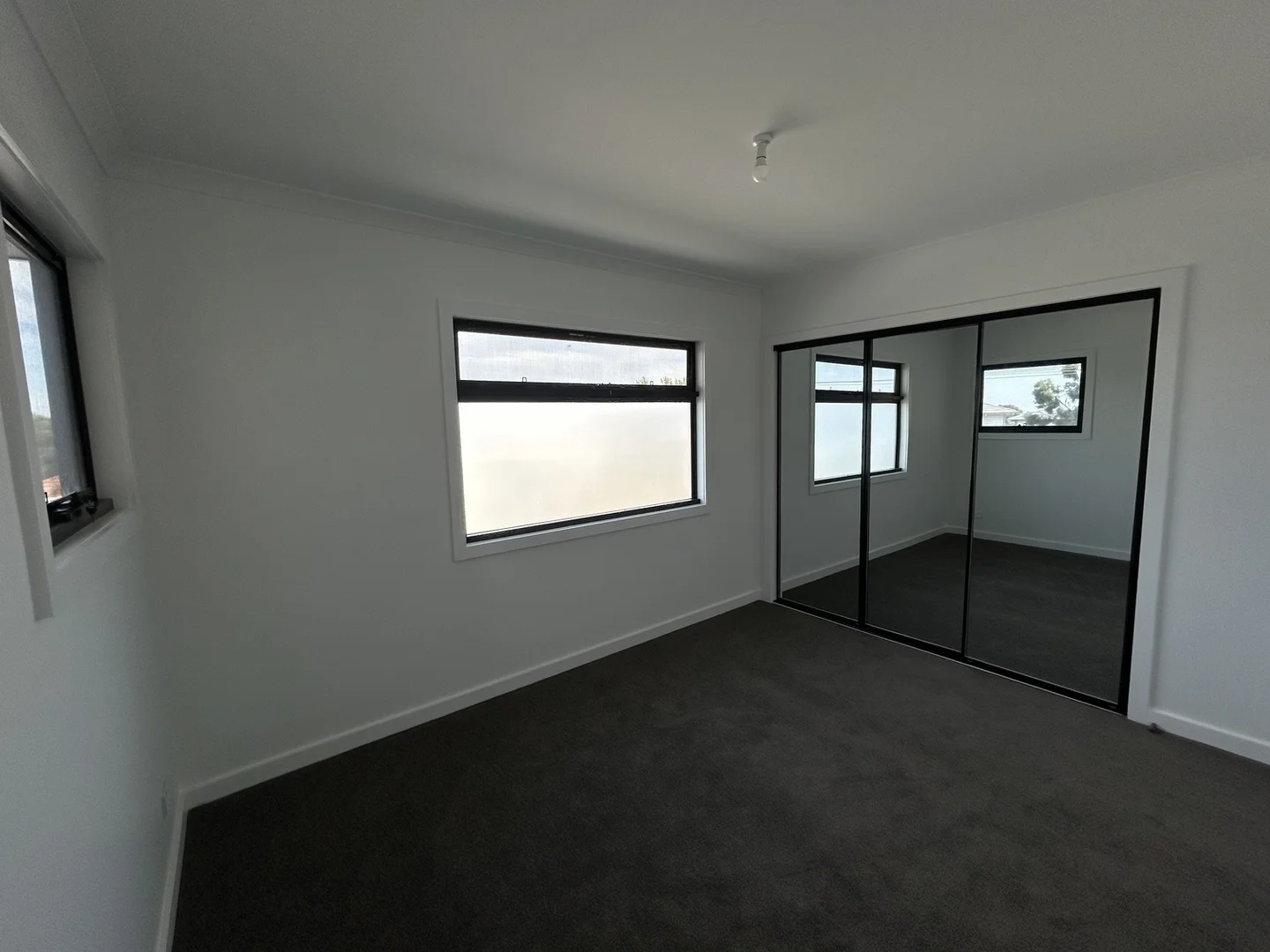 Additional image 6 of 1, 3 & 4/13 Beaumont Court, Sydenham VIC 3037