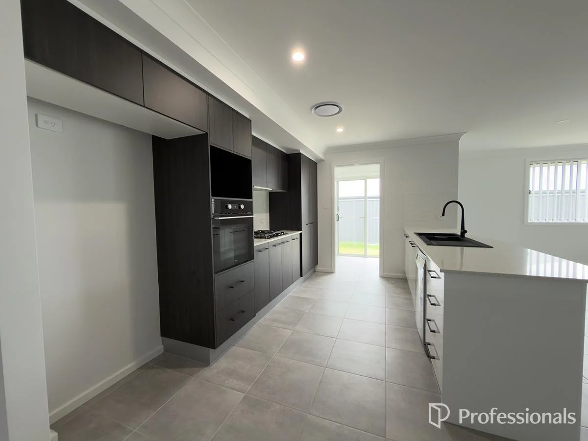 Additional image 2 of 122 Marathon Street, Westdale NSW 2340