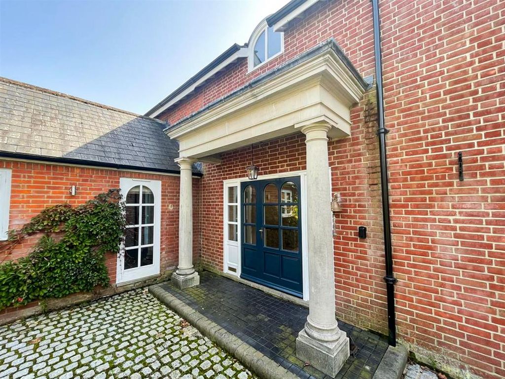 Additional image 28 of 5 bed country house to rentHarbridge Court, Somerley BH24