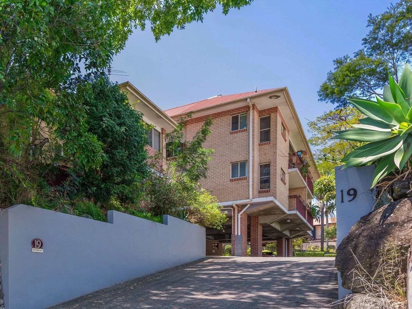 ID:21170849/19 Windsor Road, Red Hill QLD 4059