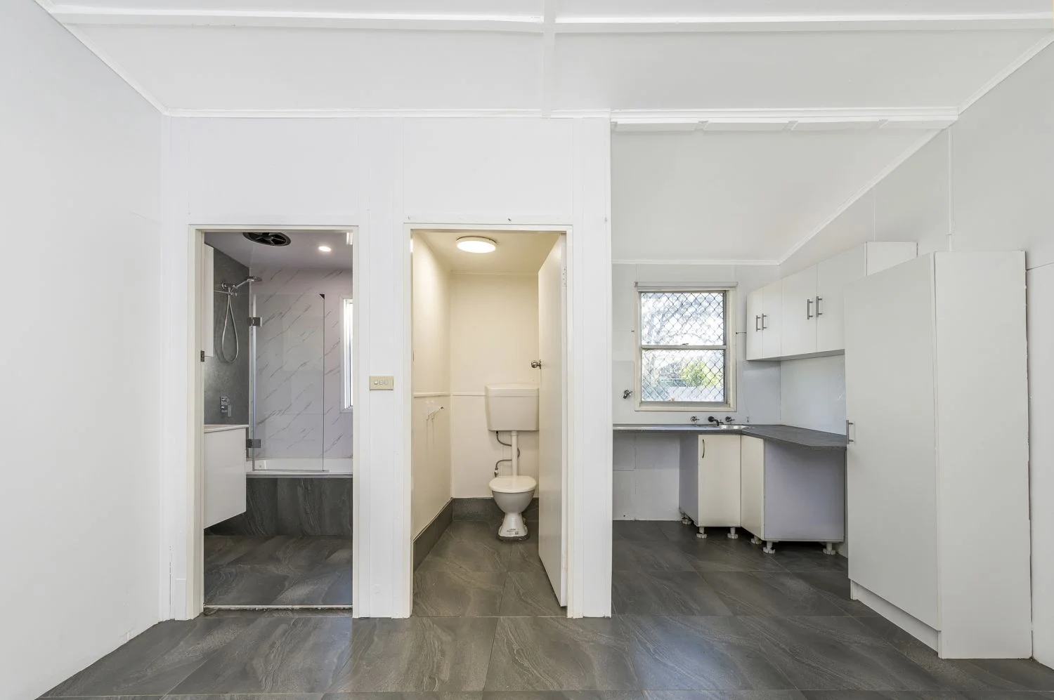 Additional image 16 of 6 Fifth Road, Armadale WA 6112