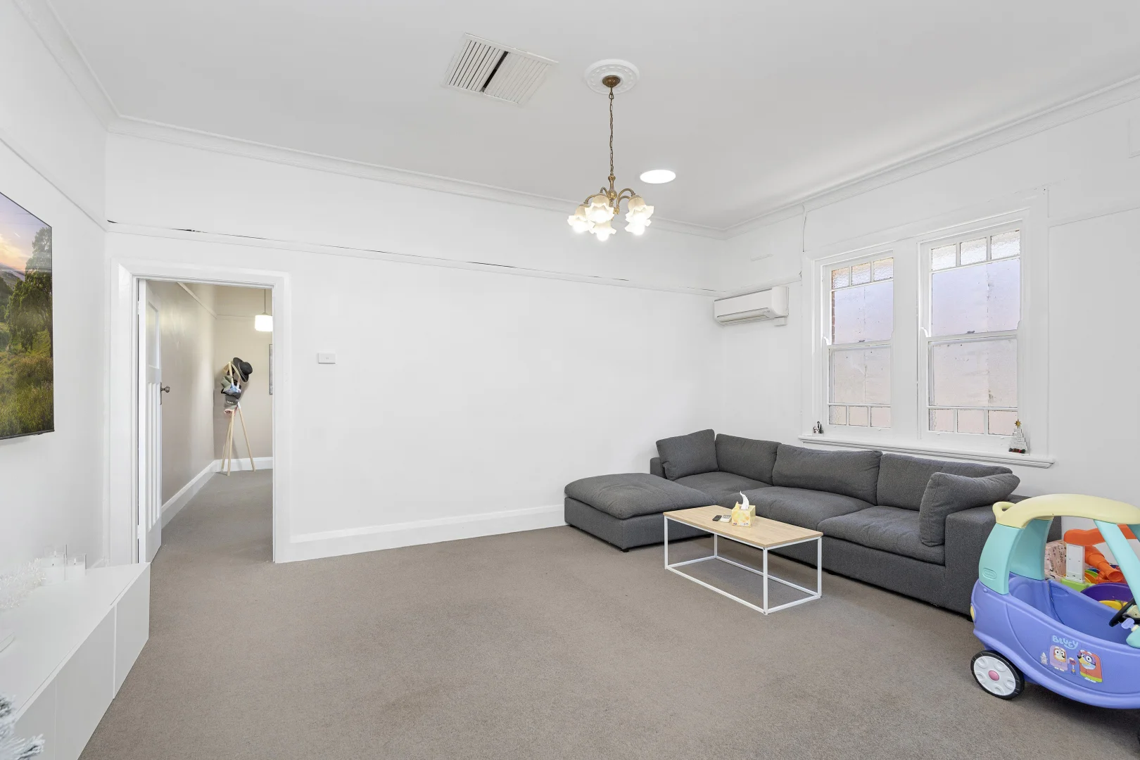 Additional image 5 of 89 Loftus St, Temora NSW 2666
