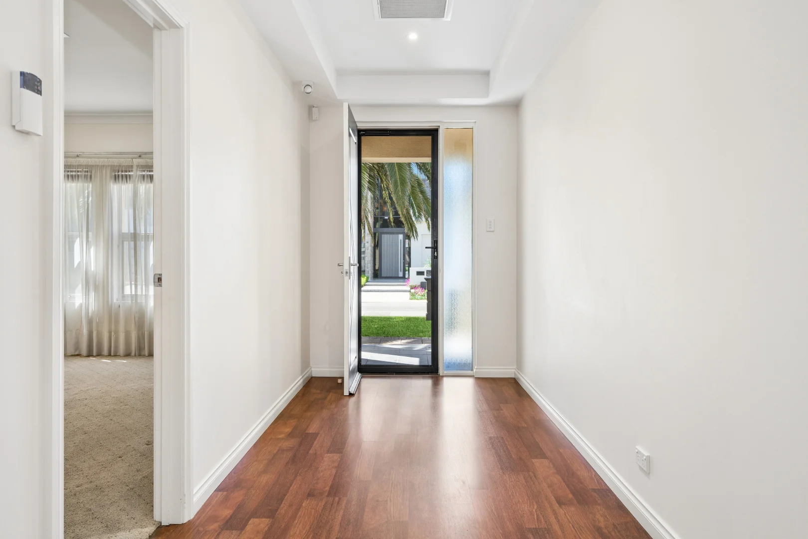 Additional image 3 of 5 Bluelake Court, Tennyson SA 5022