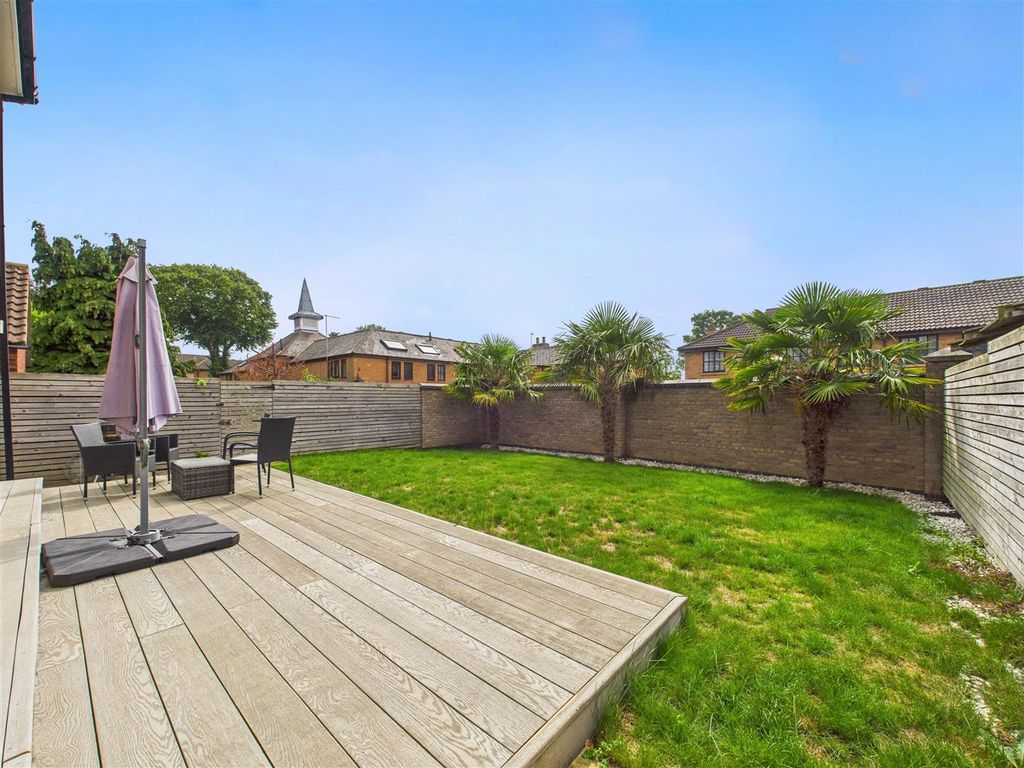 Additional image 18 of 4 bed detached house to rentThe Coachings, Ferriby Road, Hessle HU13